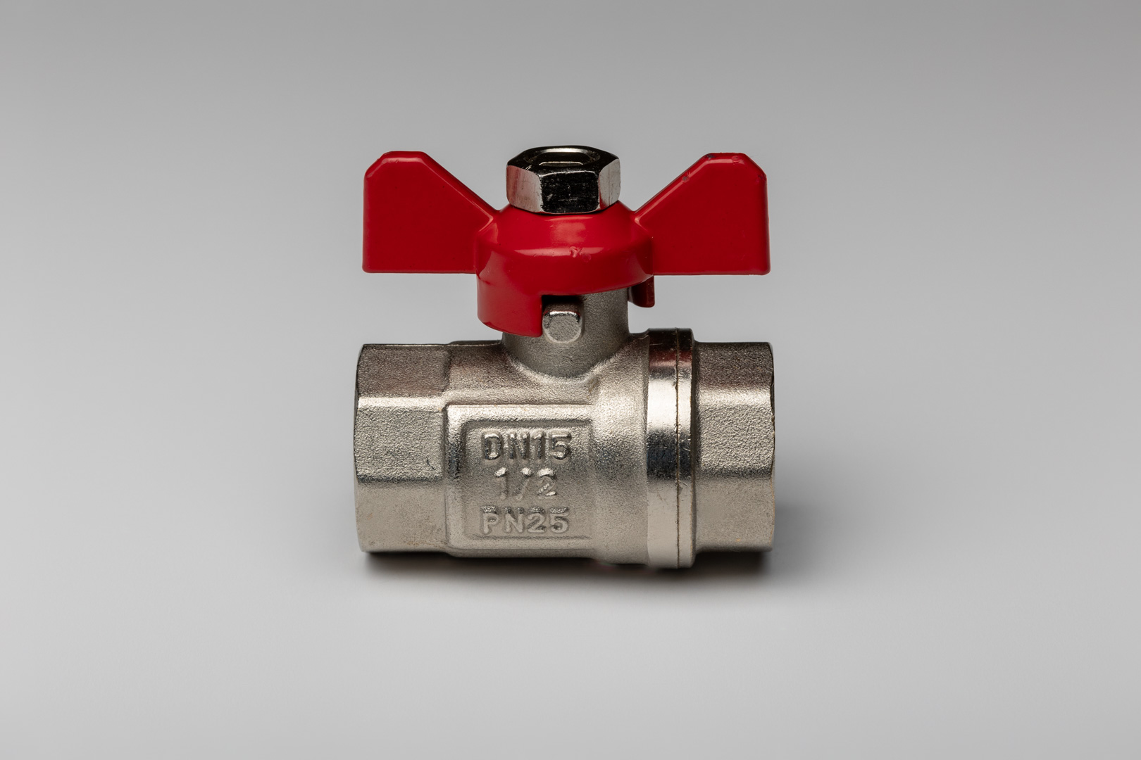 Ball valve 1/2" female/female thread, butterfly handle